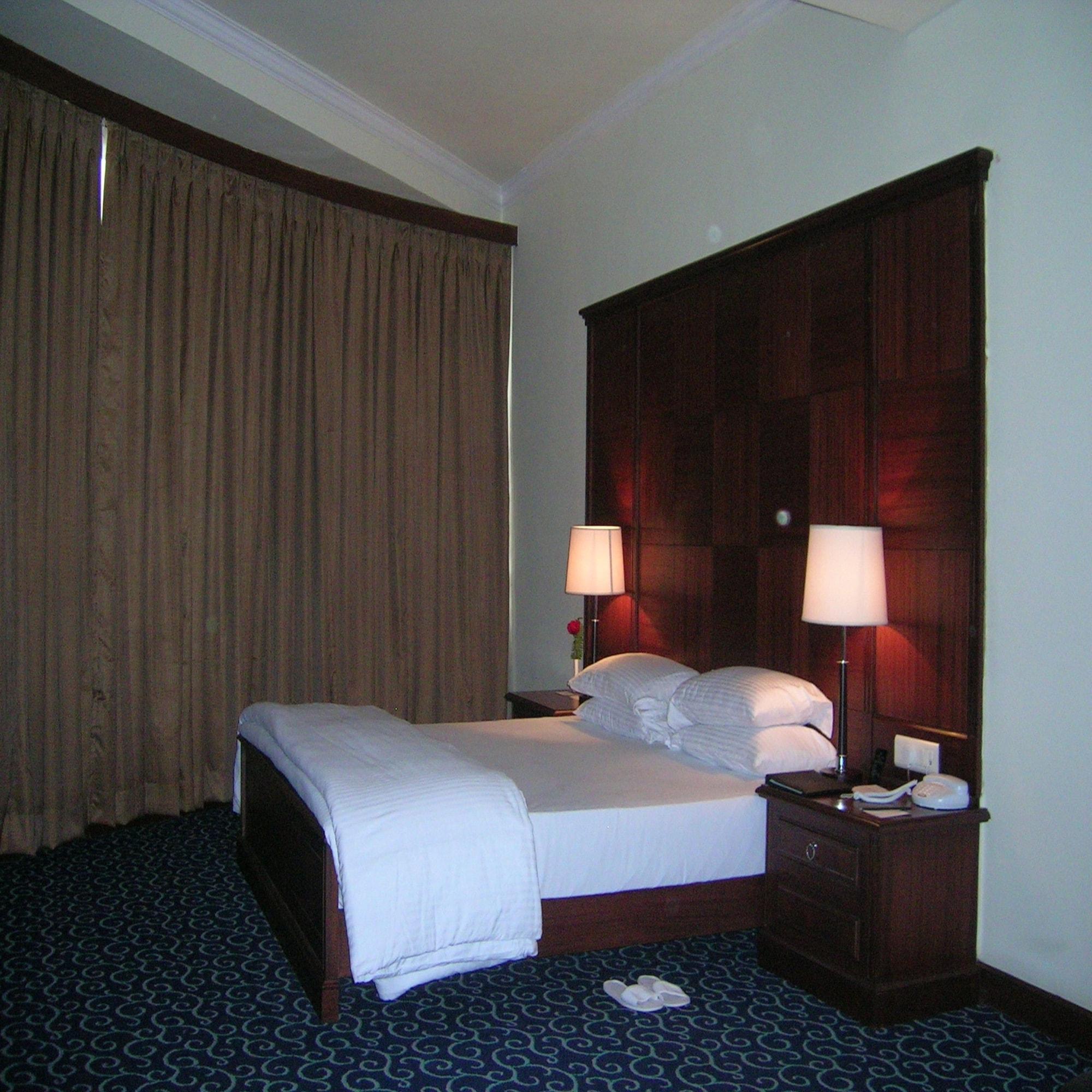 The Royal Plaza Gangtok Hotel Bagian luar foto