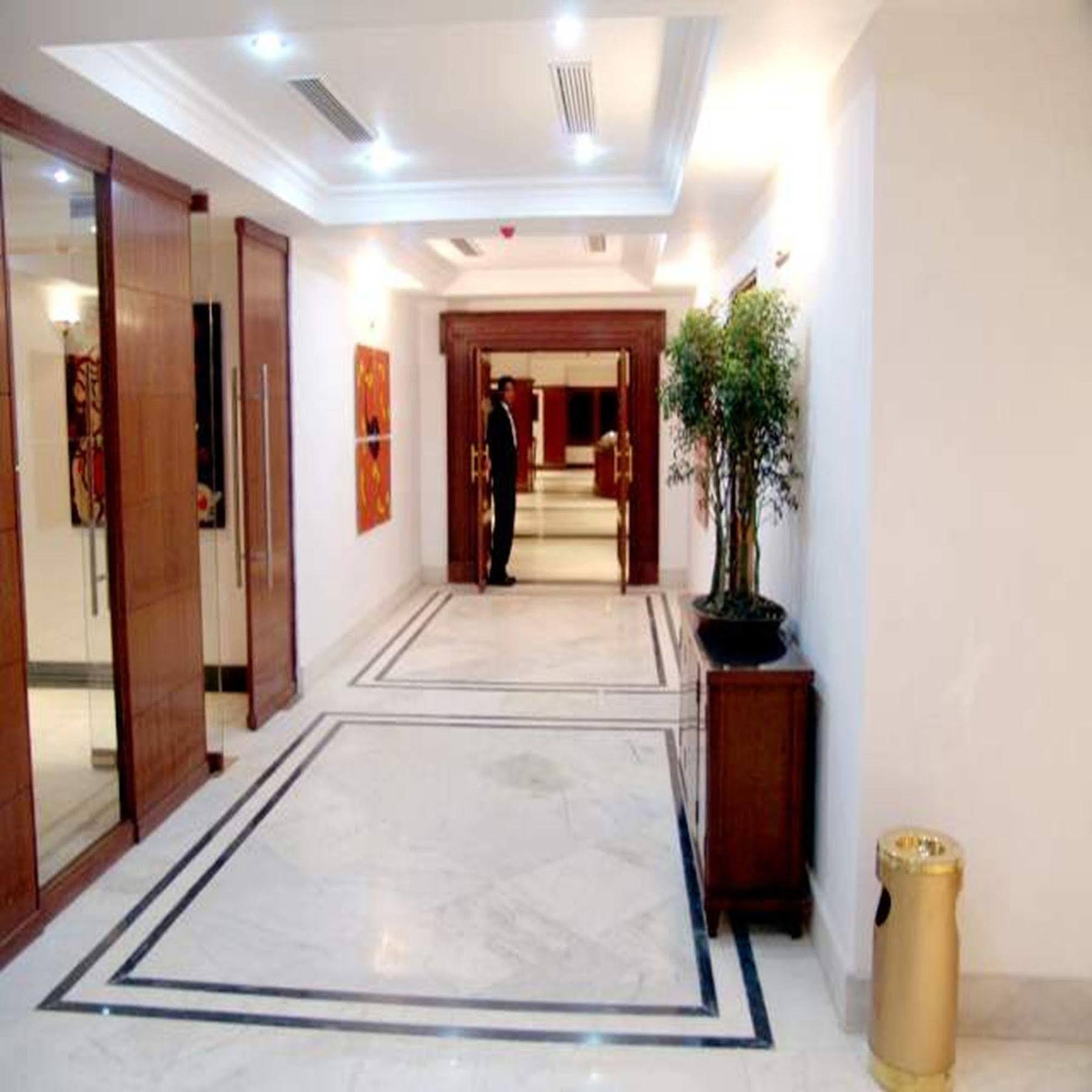The Royal Plaza Gangtok Hotel Bagian luar foto