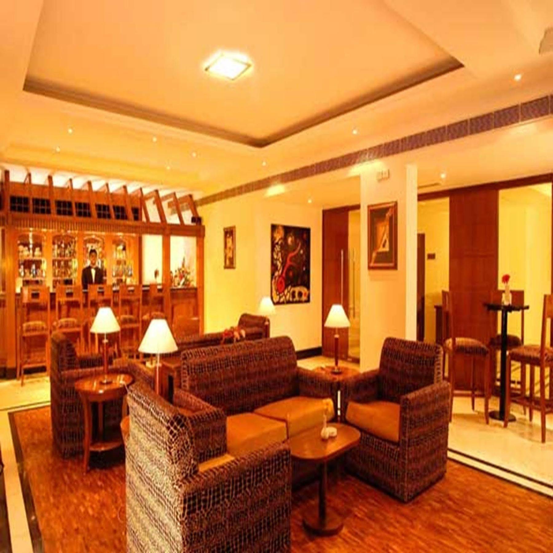 The Royal Plaza Gangtok Hotel Bagian luar foto